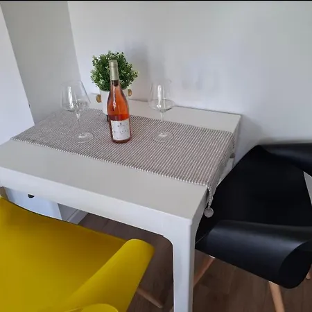 Beautiful Sol-2 For Two With Balcony * 스플리트