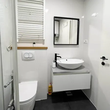 Beautiful Sol-2 For Two With Balcony