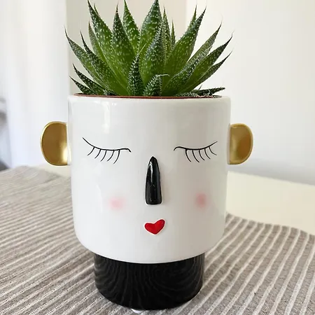 Daire Beautiful Sol-2 For Two With Balcony Split